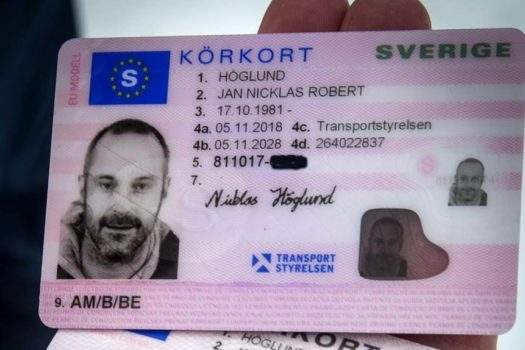 Köp svenskt körkort online